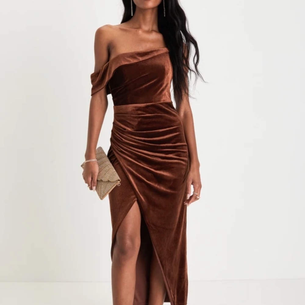 Showing Off a Little Brown Velvet Asymmetrical Tulip MIdi Dress